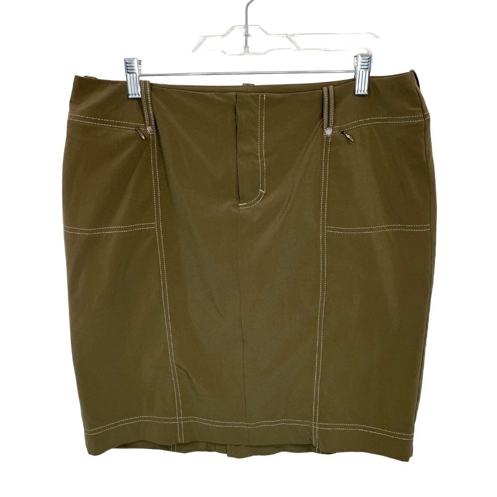 Athleta Olive green Athletic Hiking Outdoor skirt Size 12 Stretchy Lightweight